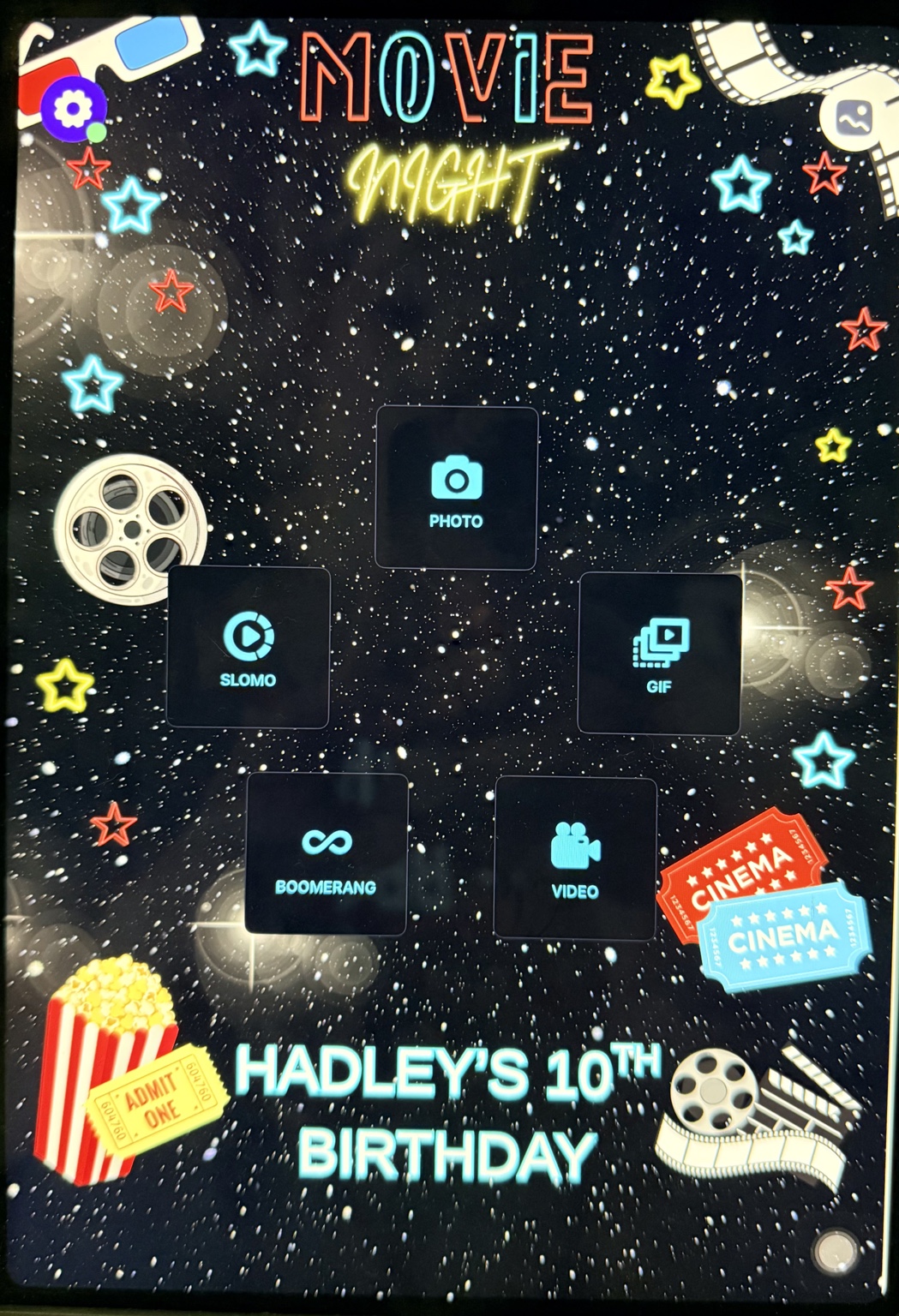 Custom Social Photo Booth home screen